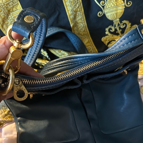 Marc Jacob’s  Blue Leather Crossbody Bag - Picture 3 of 9